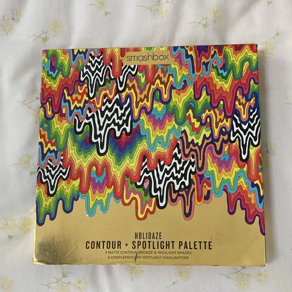 NWT Smashbox Holidaze Contour and Spotlight Palette
